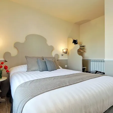 Penthouse With Panoramic Terrace At The Colosseum Appartement