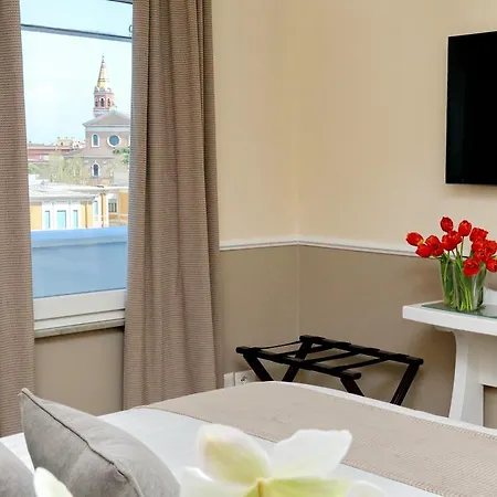 Penthouse With Panoramic Terrace At The Colosseum