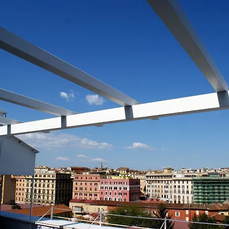 Penthouse With Panoramic Terrace At The Colosseum Rome