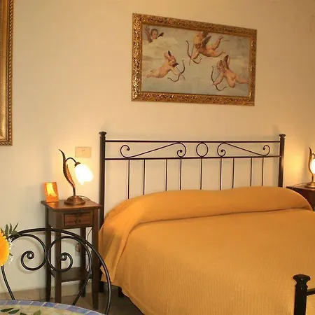 Colosseum Terrace 3* Roma