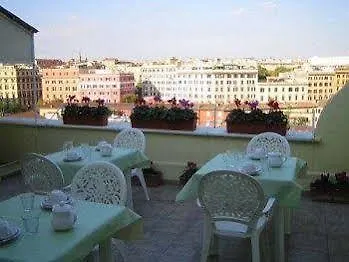Colosseum Terrace 게스트하우스 3*